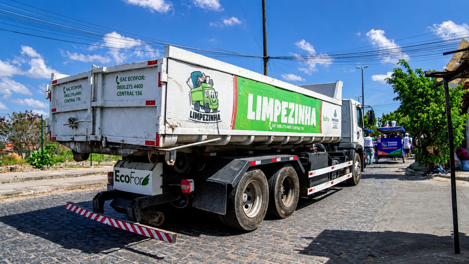 Limpezinha fecha outubro com atendimento nas 12 Regionais de Fortaleza